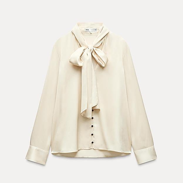 Blusa satinada lazada ZW Collection (39,95€)