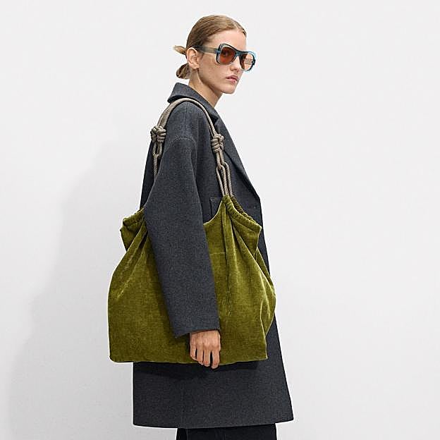 Imagen principal - Los otros colores disponibles de bolso de Parfois.