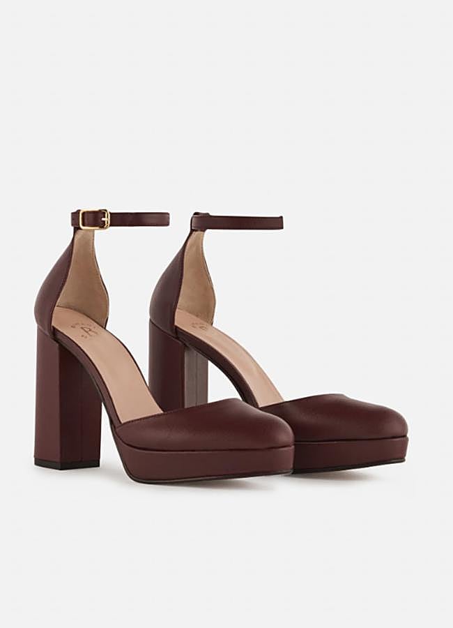 Imagen - Zapatos de tacón cómodos para un look de invitada (BIMANI)