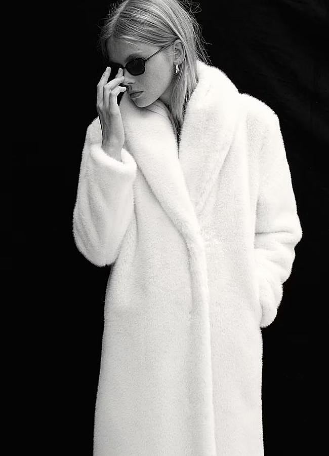 Imagen - Abrigo blanco efecto pelo