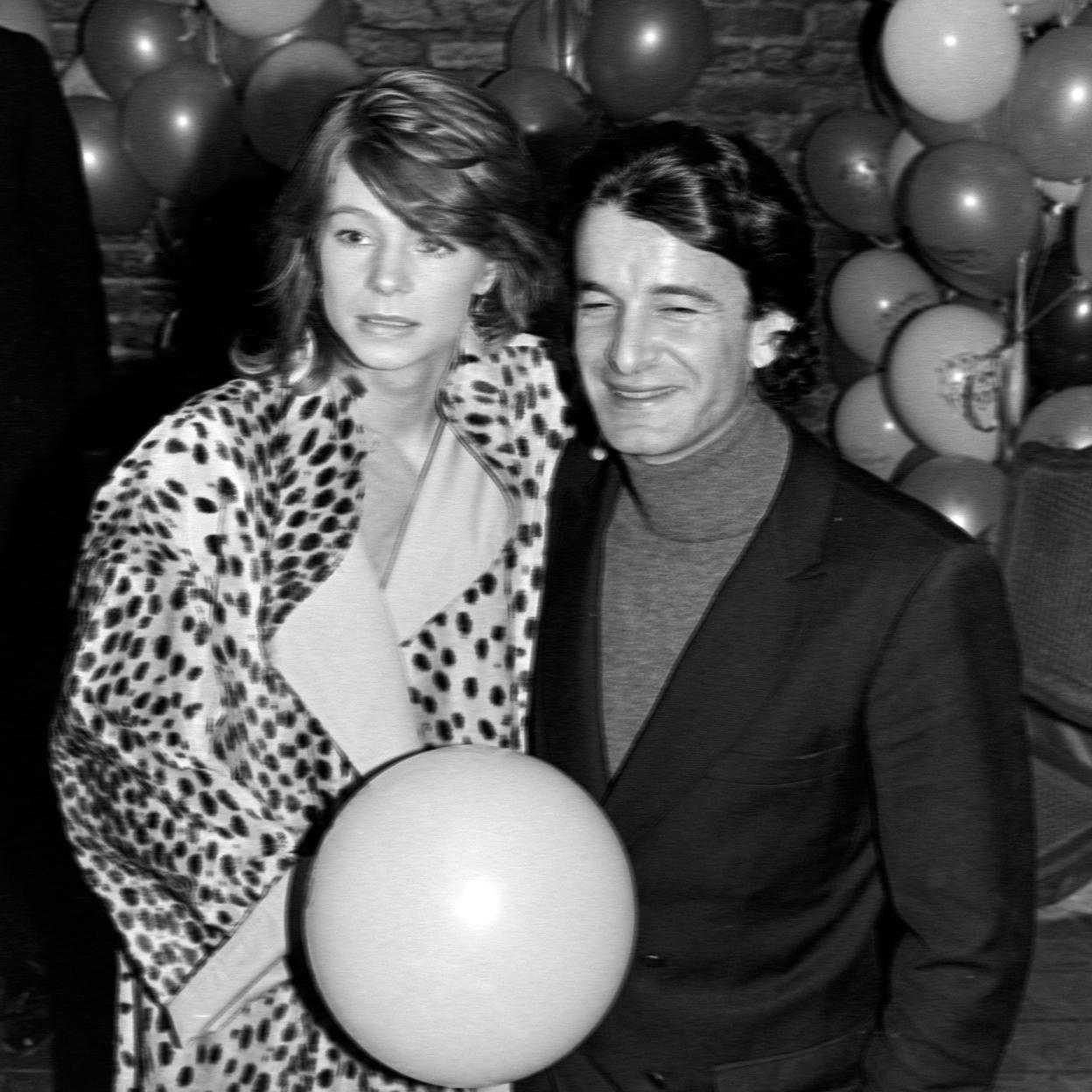 El barón de Massy, con su esposa, Michelle von Lutken, fallecida en 2001, en la presentación de un libro en Nueva York, en 1981.