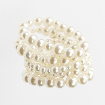 Imagen secundaria 1 - Collar perlas flor brillos (22,95€)/ Pack pulseras perlas (15,95€)/ Collar multiperlas (25,95€)