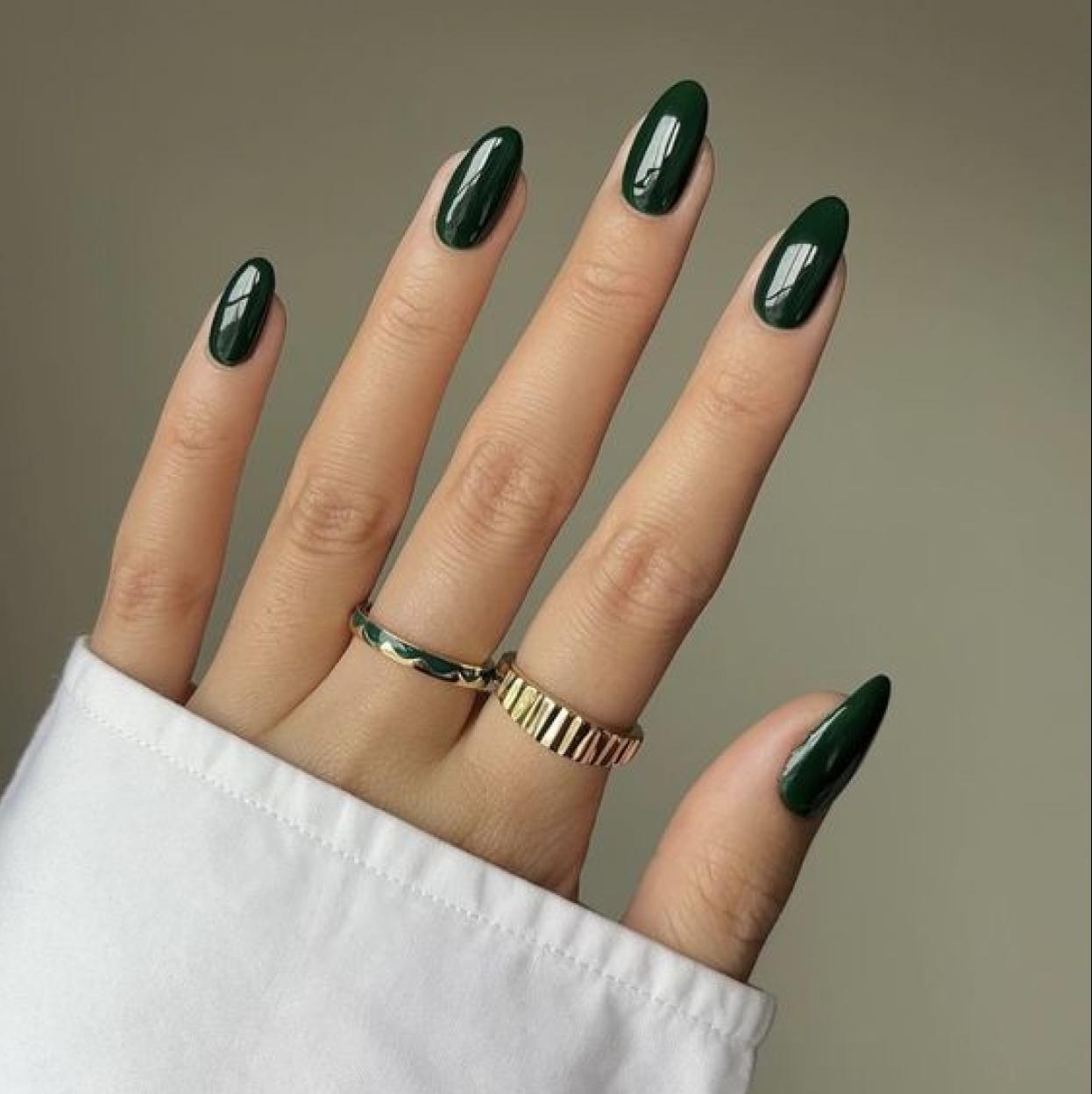 Manicura en color de uñas tendencia para invierno