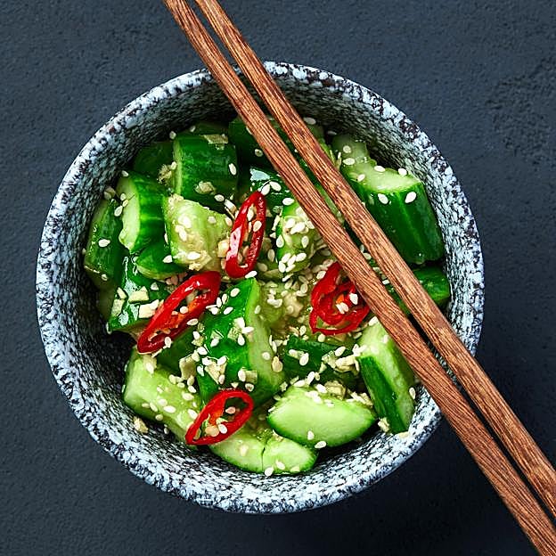 La ensalada de pepino tiene efecto antioxidante y antiinflamatorio. 