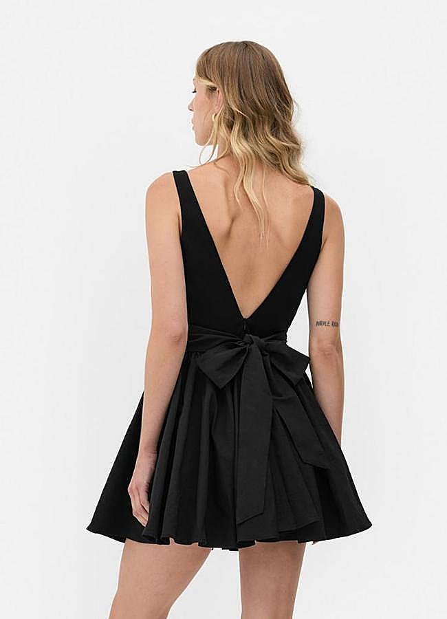 Imagen - El vestido viral tiene un lazo en la espalda.