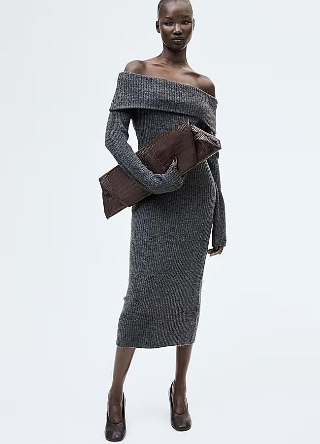 Imagen - Vestido midi de punto con hombros al descubierto