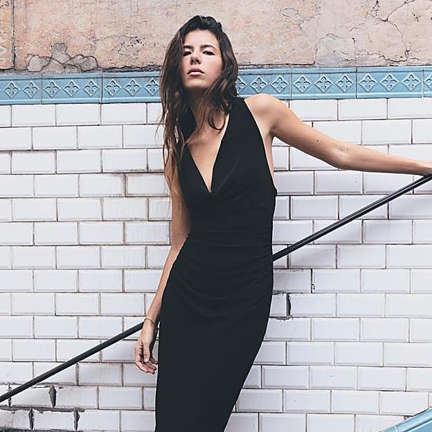 Las compras de Zara de la semana: vestidos que hacen tipazo y botines para llevar a todas horas