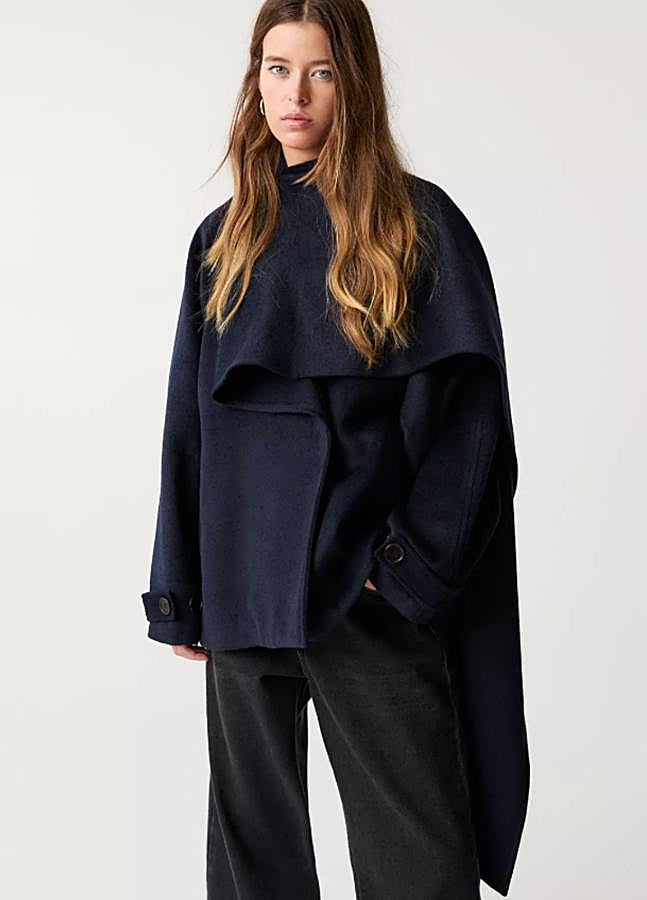 Imagen - Abrigos capa para el invierno (PULL&BEAR)