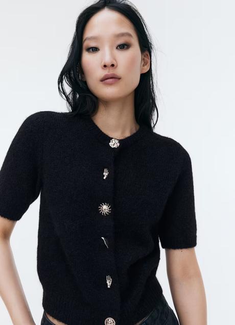 Imagen - Chaqueta negra de H&M (35,99 euros)