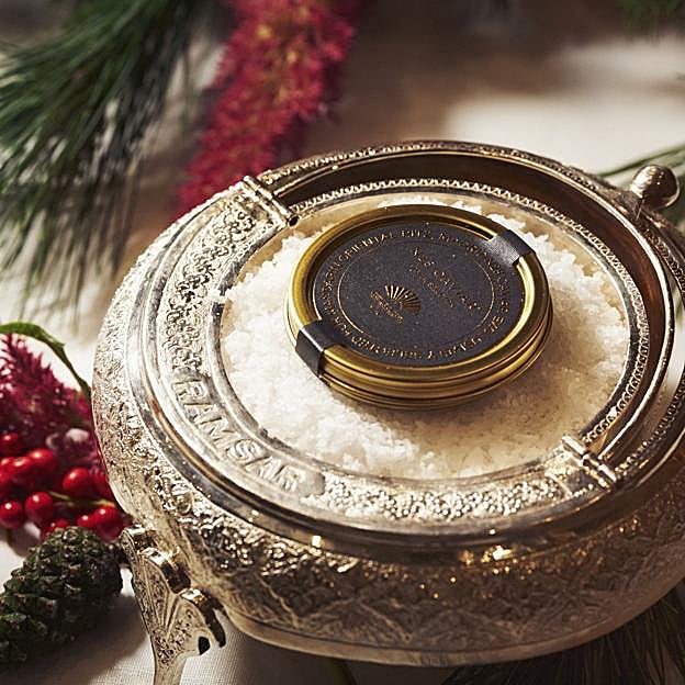 Imagen principal - El menú especial del hotel Ritz en Navidad.