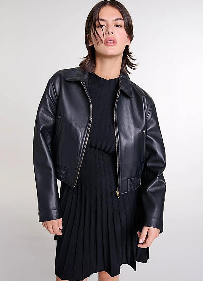 Imagen - Cazadora de cuero en negro de Maje.