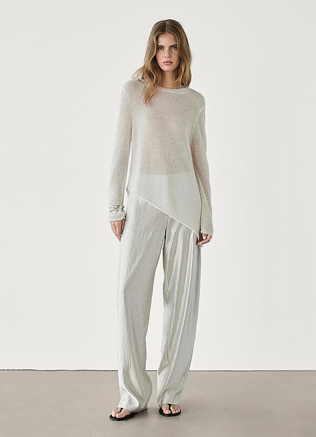 Imagen - Pantalón ancho con efecto satinado, de Massimo Dutti.