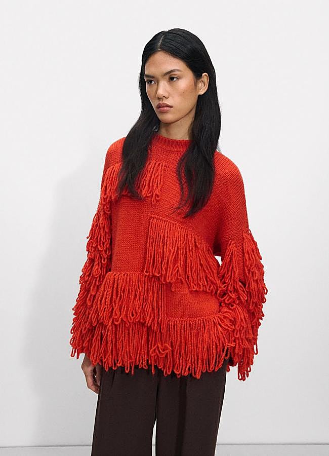 Imagen - Jersye rojo de punto grueso con flecos