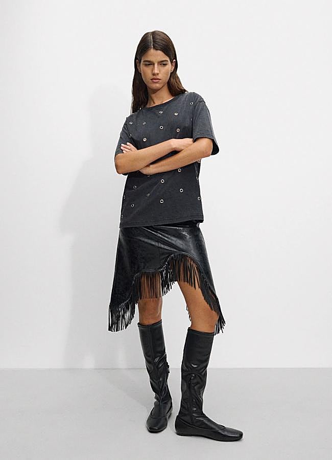 Imagen - Falda efecto cuero con flecos