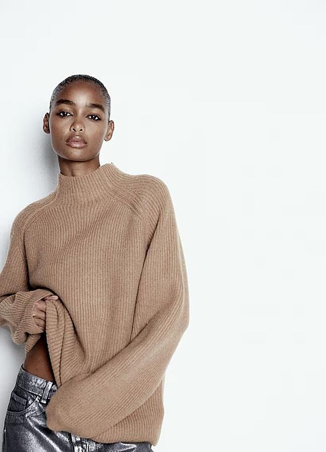 Imagen - Jersey de punto oversize con cuello perkins en tono beige