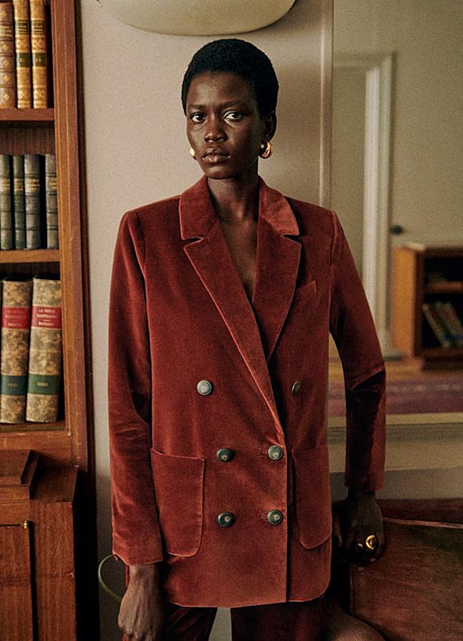 Imagen - Chaqueta en terciopelo de Sézane.