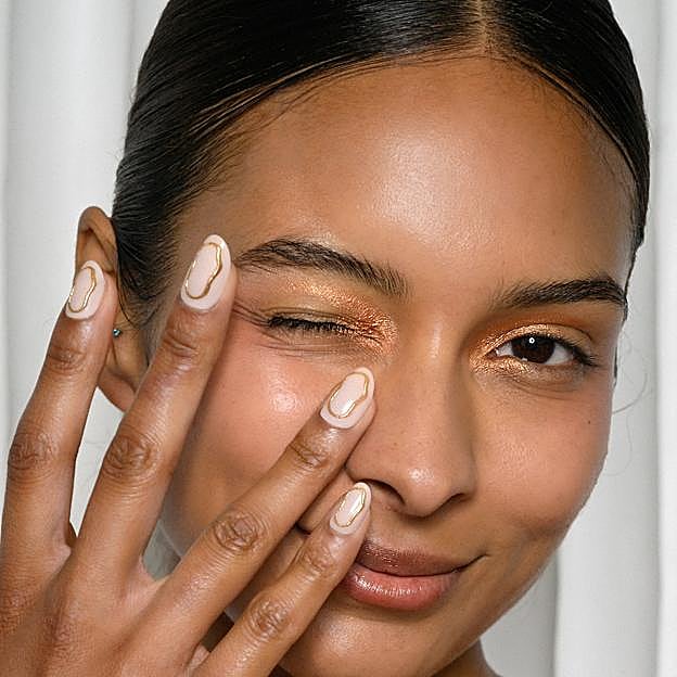 Cutículas secas por el frío: ¿qué productos usar para hidratarlas?