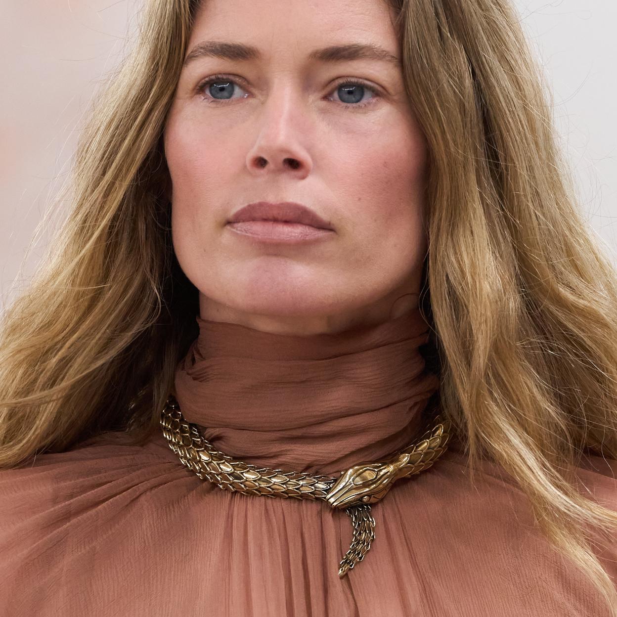 Estos polvos bronceadores se adaptan incluso en la piel blanca.