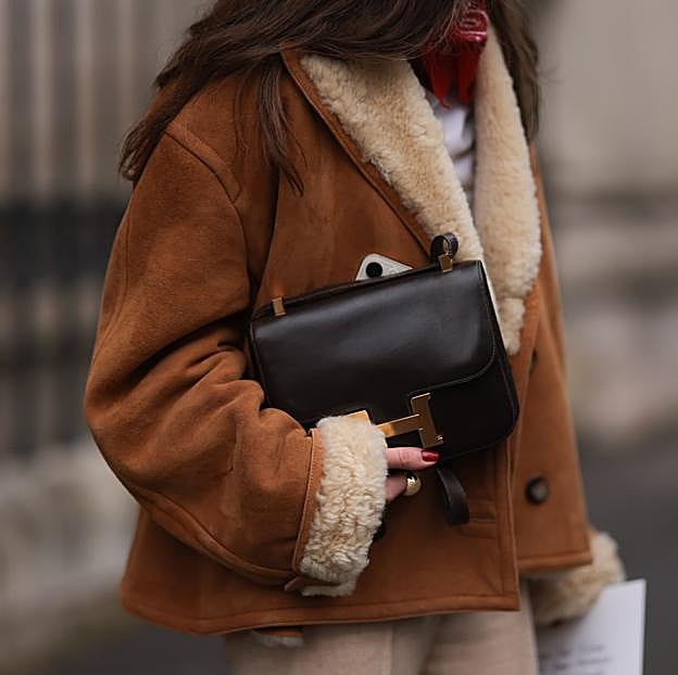 Los bolsos por menos de 200 euros de firmas españolas en los que merece la pena invertir