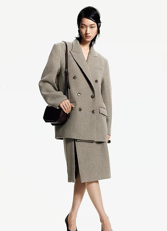 Imagen - Traje con falda oversize estilo retro