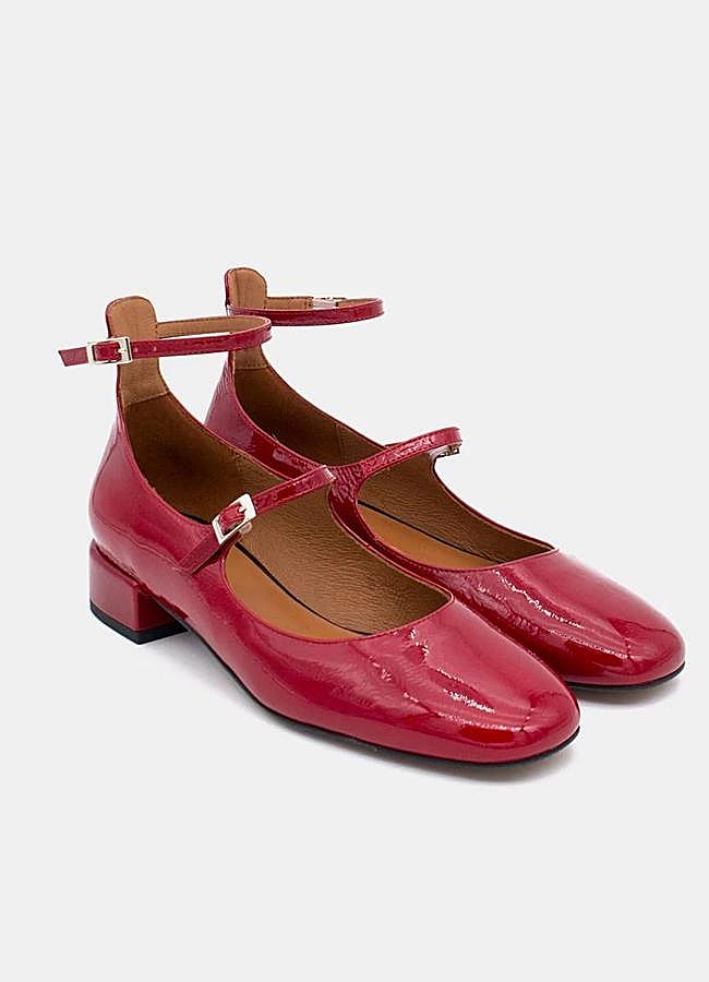 Imagen - Mary jane de tacón cómodo en charol rojo