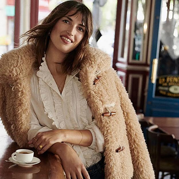 Este es el abrigo que tienes que tener, sí o sí, este invierno según las mejor vestidas de Instagram