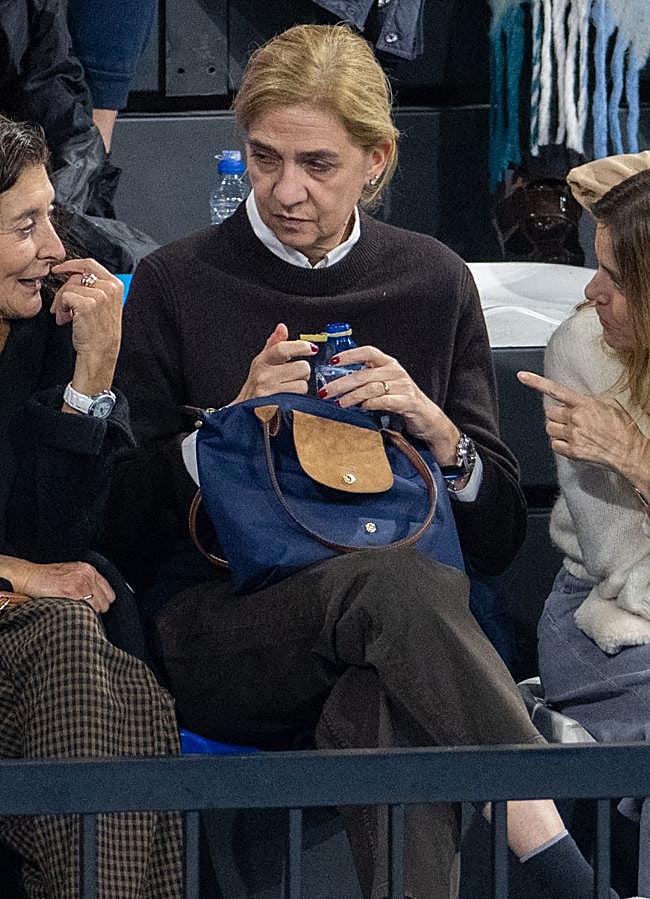 Imagen - La infanta Cristina con un bolso azul de Longchamp. / GTRES