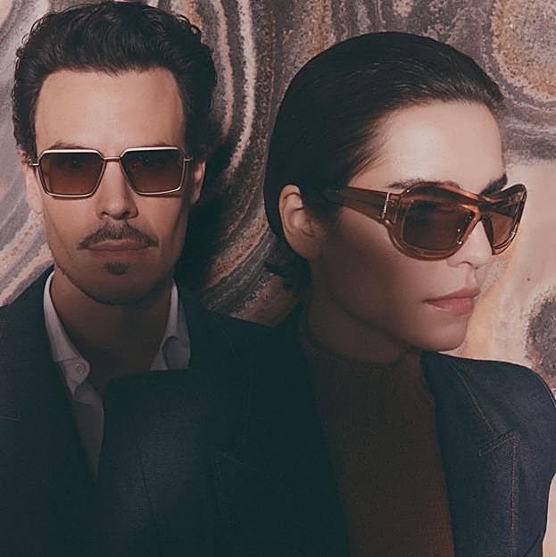 Las gafas de Juan Avellaneda x Mó de Multiópticas.