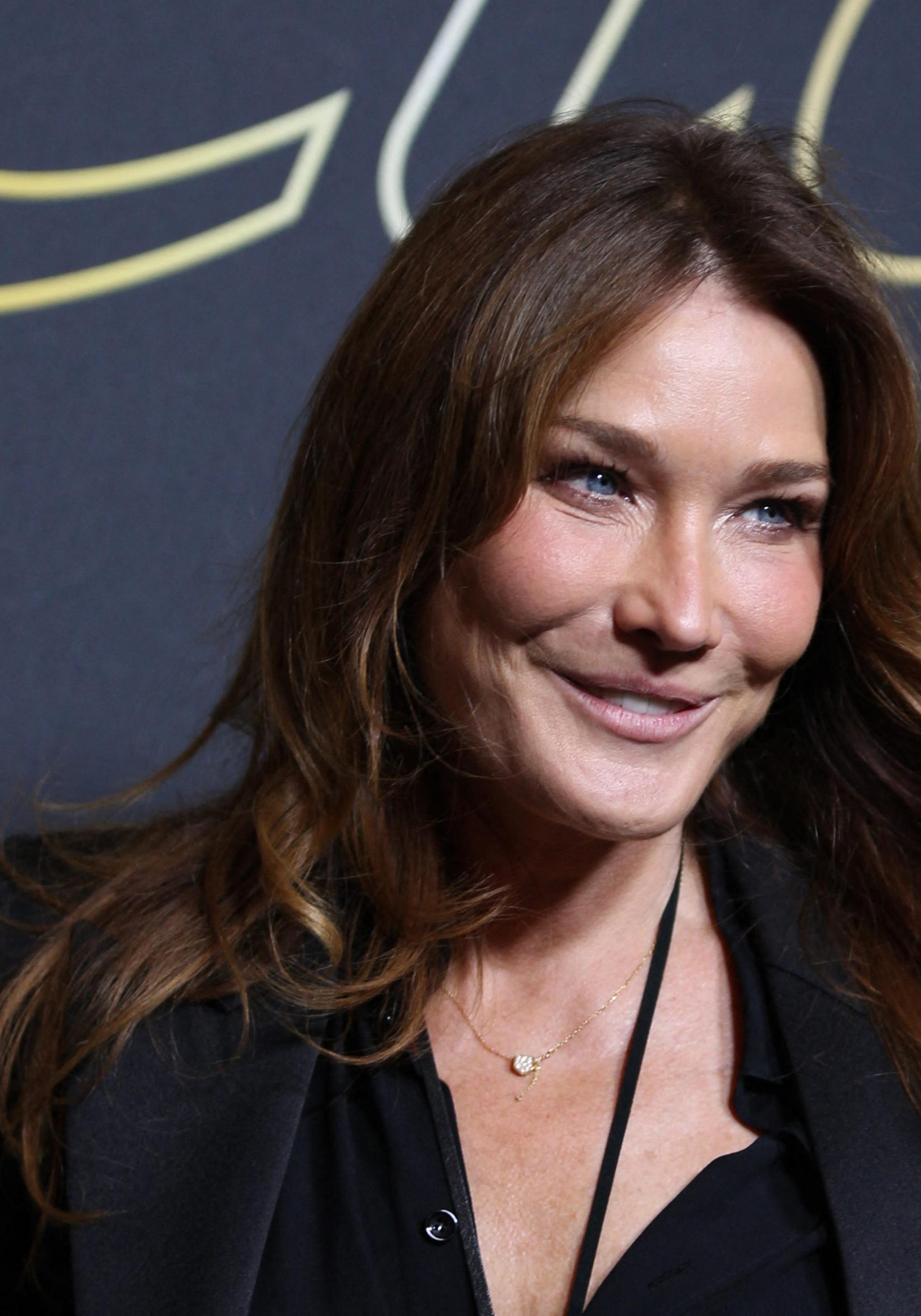 Carla Bruni.