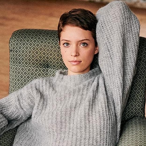 Las novedades de Pull & Bear para el invierno: abrigos de lana, vestidos de fiesta y bolsos muy especiales