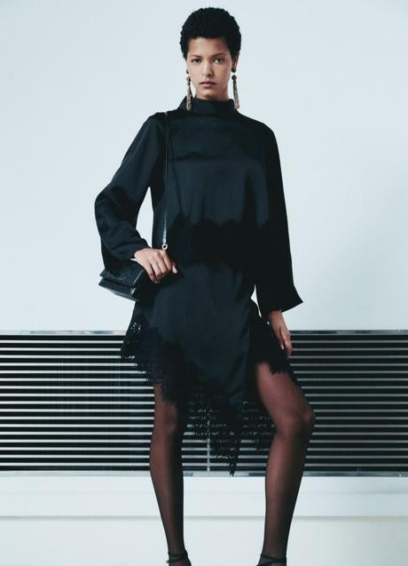 Imagen - Falda negra de Sfera (39,99 euros)