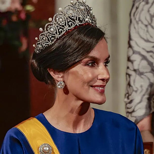 Las joyas más espectaculares que ha lucido la reina Letizia en 2024: de la tiara Rusa a las del retrato de Annie Leibovitz