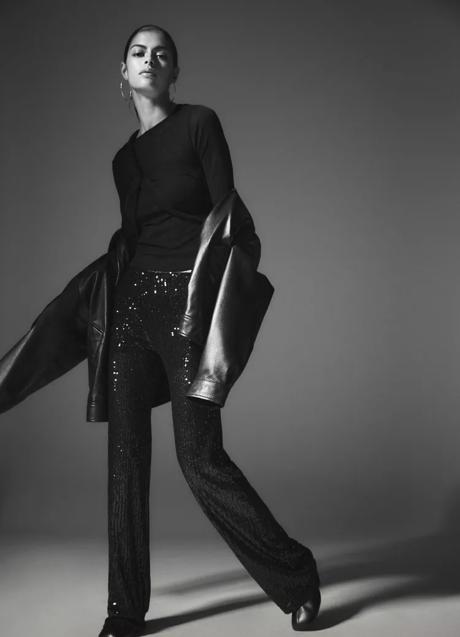 Imagen - Pantalón con lentejuelas de Pull & Bear (29,99 euros)