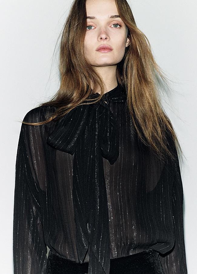 Imagen - Camisa con lazada en hilo metalizado