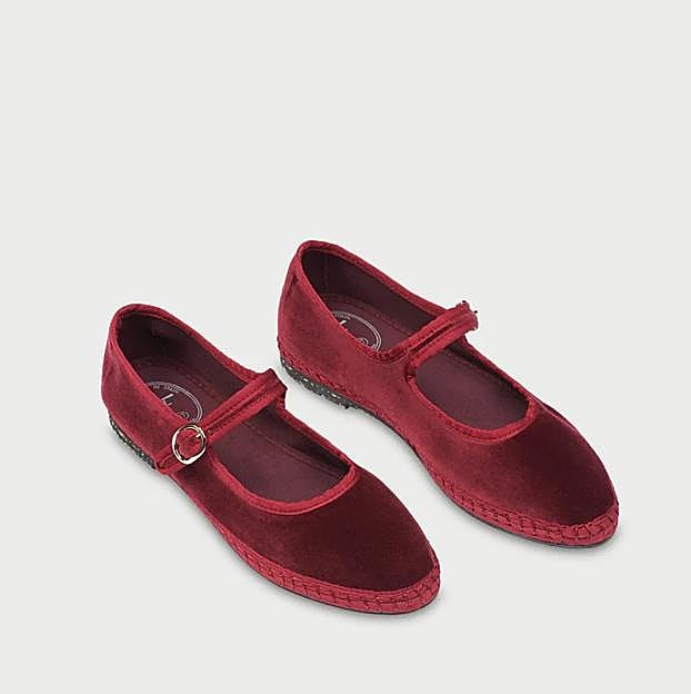 Bailarinas Lucrecia de Flabelus.