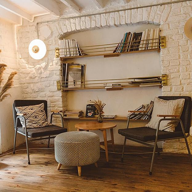 Vuelven las hornacinas y los muebles de obra,