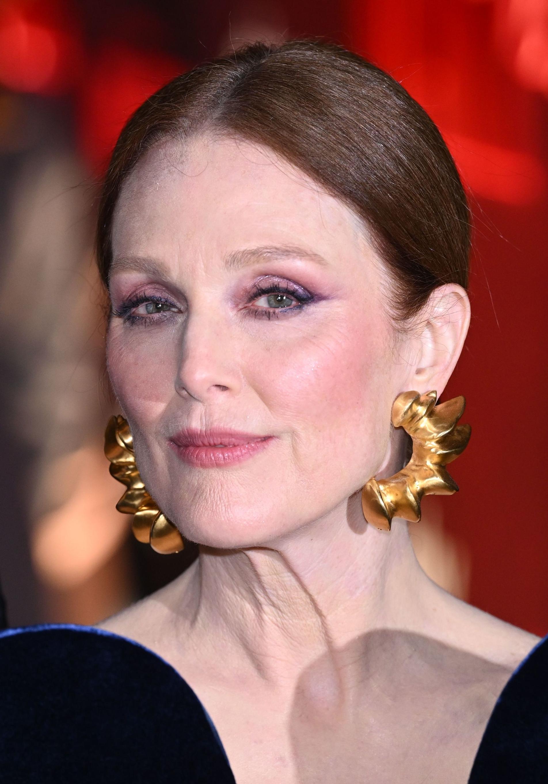 Julianne Moore.