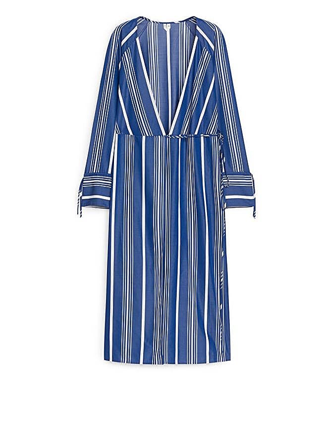 Imagen - Vestido de rayas camisero de Arket, 99 euros.