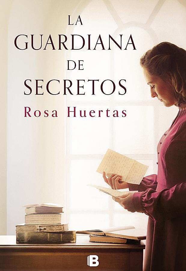 Imagen - Portada de La guardiana de secretos, el libro de Rosa Huertas sobre Carmen de Burgos que llega a las librerías el 16 de enero. / Ediciones B