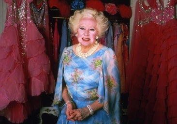 El espectacular joyero de Barbara Cartland, abuela de Diana de Gales: perlas, diamantes, zafiros y 56 propuestas de boda