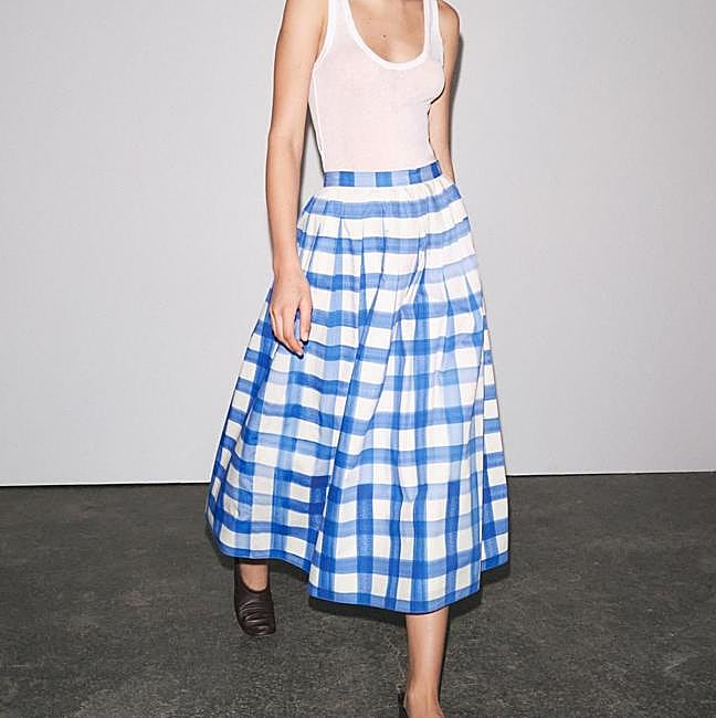 Falda de vichy con vuelo