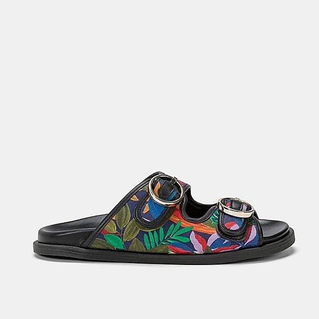 Sandalia apóstol de Momoni, 298 euros.