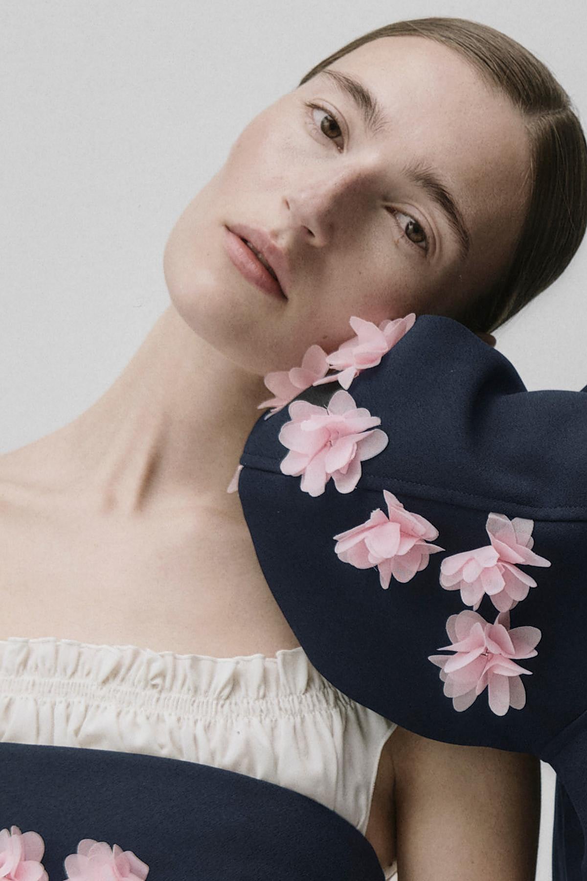 Estas son las mejores cremas para cuello y escote.