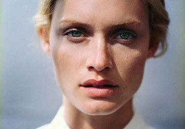 El poder de la rosa damascena: cómo crear cremas antiedad faciales con buen olor sin perfume químico y 100% sostenible