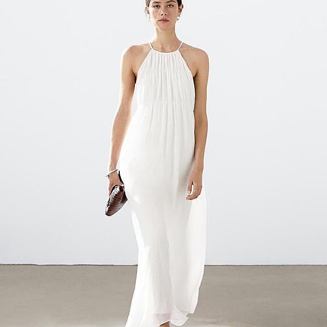 Vestido largo con cuello halter blanco