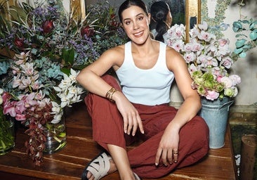 Carolina Marín, en el estudio floral de Loreto Aycuens, en Madrid