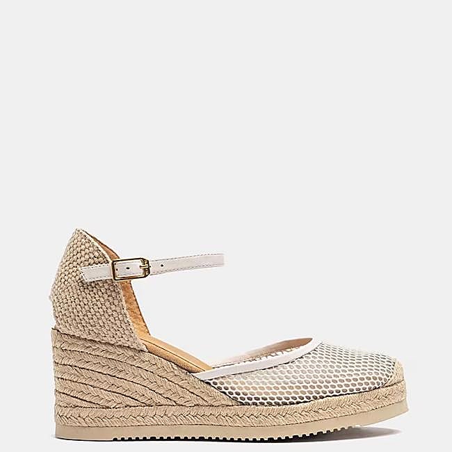 Alpargata de cinco cuerdas de rejilla de Unisa, 95 euros.