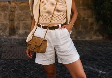 Pantalones cortos de lino: las bermudas más elegantes y fresquitas para vestir bien los días de calor
