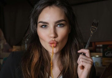 Aunque llegues cansada a casa, no puedes cenar cualquier cosa.