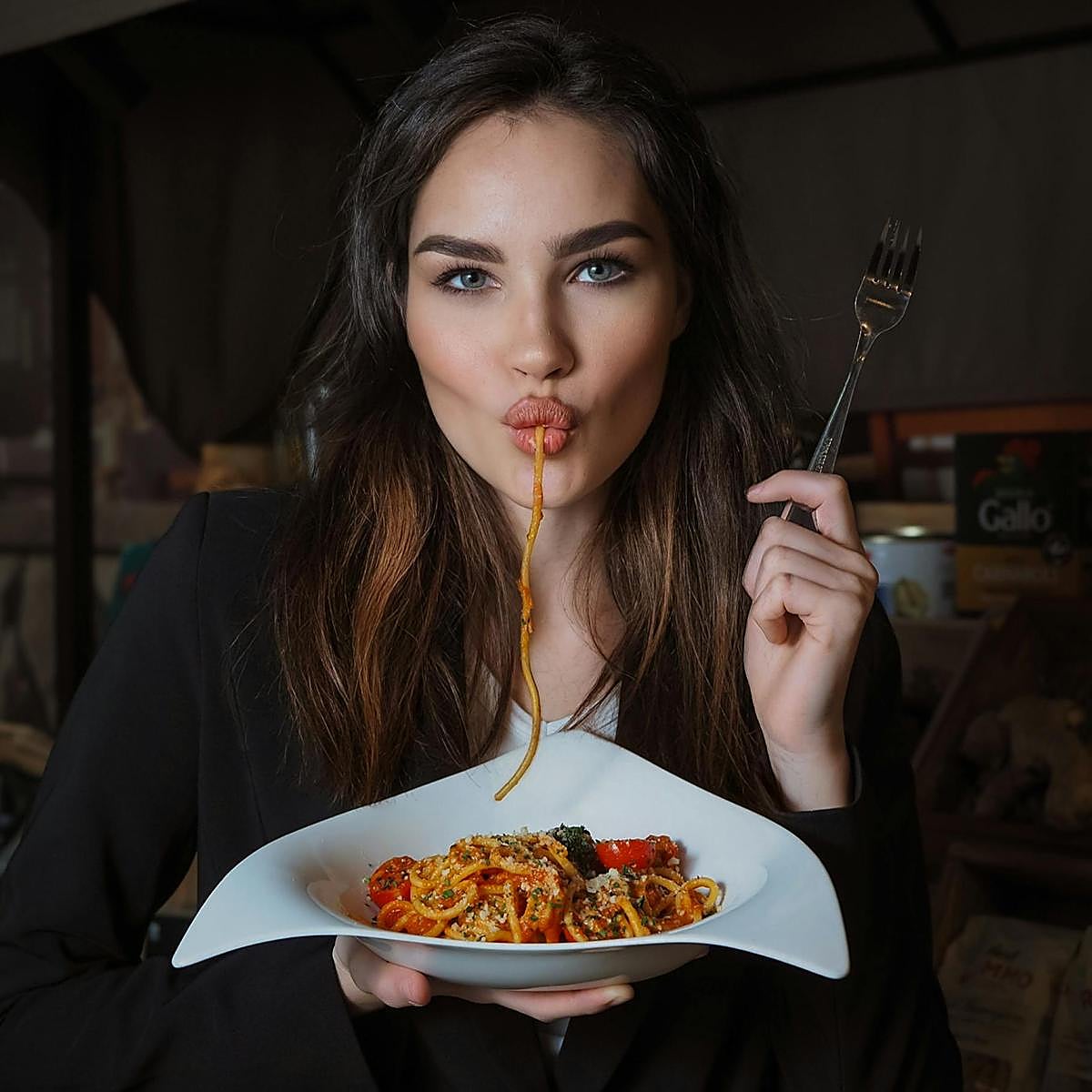 Aunque llegues cansada a casa, no puedes cenar cualquier cosa.